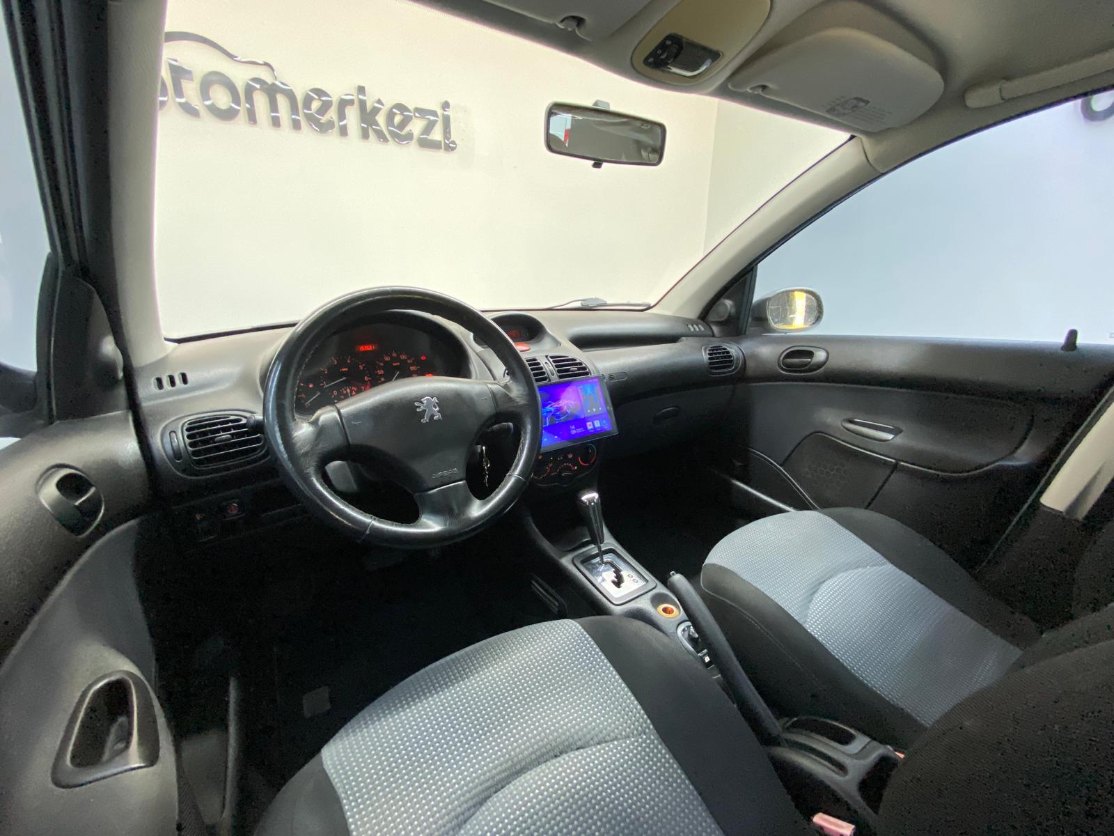 PEUGEOT 206 17